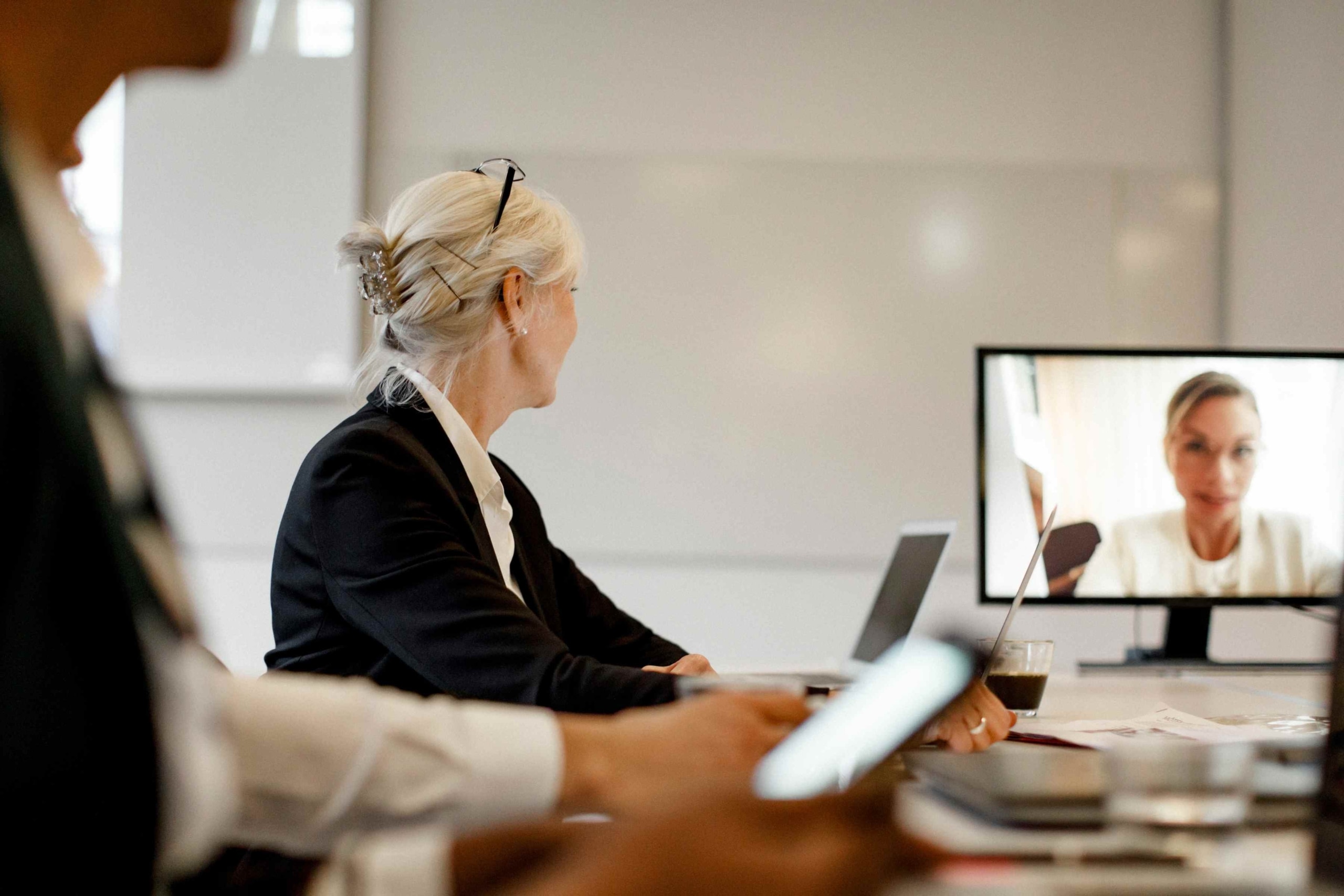 New Pay So bilden Sie die Grundlage für Ihr Vergütungssystem! Internationales Recruiting